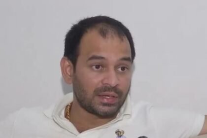 तेजप्रताप यादव को 7 में से 4 बहनों ने भेजी राखी, मीसा-रोहिणी और राजलक्ष्मी ने भाई को छोड़ दिया!