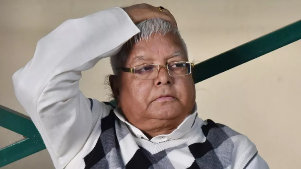 RJD अध्यक्ष लालू यादव को सुप्रीम कोर्ट से बड़ा झटका, लैंड फॉर जॉब केस में कार्यवाही पर रोक से इनकार