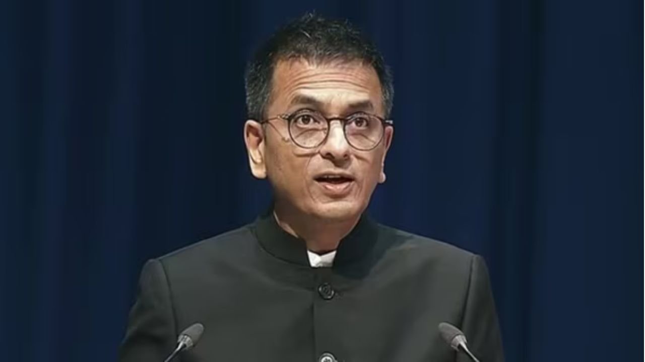 पूर्व CJI डीवाई चंद्रचूड़ से तुरंत खाली कराएं बंगला, SC ने केंद्र को लिखी चिट्ठी