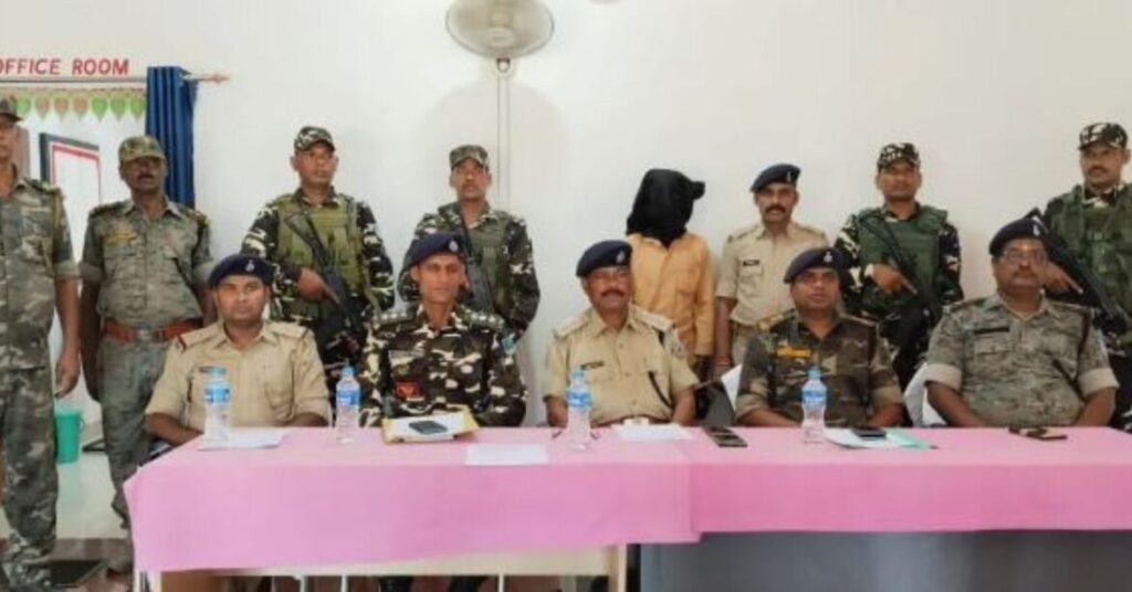 लंबे समय से फरार नक्सली जगन लोहरा गिरफ्तार, लातेहार में पुलिस के साथ मुठभेड़ में था शामिल