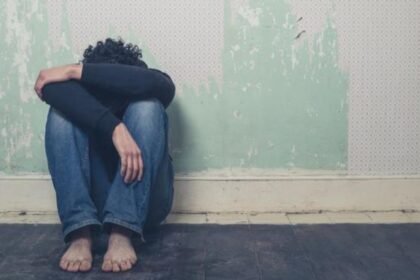 देश के बड़े स्कूल की महिला टीचर को पुलिस ने किया अरेस्ट, 5 स्टार होटलों में ले जाकर छात्र के यौन शोषण का आरोप