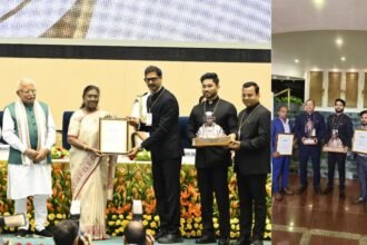 जमशेदपुर और बुंडू ने झारखंड का नाम किया रौशन, स्वच्छता सर्वेक्षण में मिला पुरस्कार, राष्ट्रपति ने किया सम्मानित