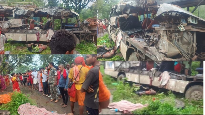 देवघर में भीषण सड़क हादसा, कांवरियों से भरी बस और ट्रक में जोरदार टक्कर, 5 श्रद्धालुओं की मौत, कई घायल
