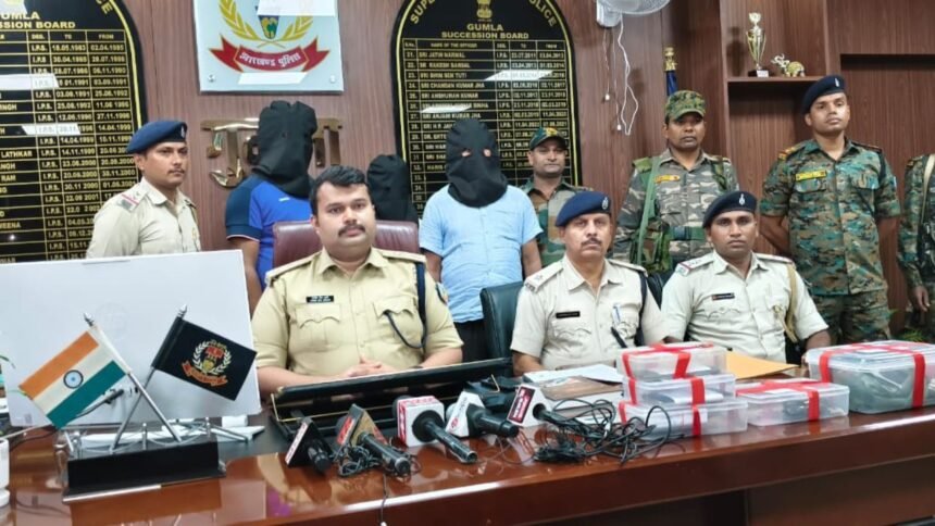 गुमला के भरनो में हुई गोली कांड का खुलासा, 12 घंटे के अंदर पुलिस ने तीन आरोपियों को किया अरेस्ट