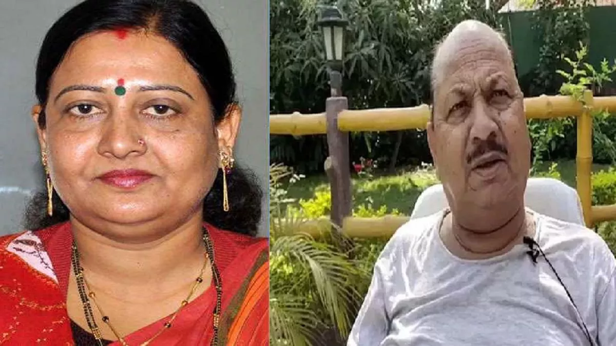 वीणा देवी के बाद पति दिनेश सिंह का भी वोटर लिस्ट में दो जगह नाम, सांसद पत्नी और एमएलसी पति को लेकर तेजस्वी का दावा