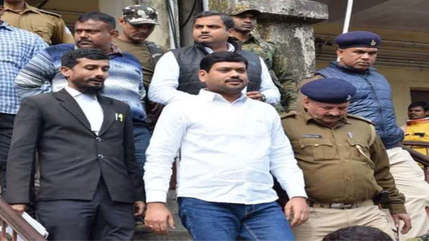 बीजेपी के पूर्व विधायक संजीव सिंह रिनपास से हुए डिस्चार्ज, धनबाद जाने पर रहेगा रोक