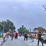 बोकारो में इलेक्ट्रो स्टील वेदांता में रोजगार को लेकर भारी बवाल, हिंसक झड़प में थाना प्रभारी का सिर फटा