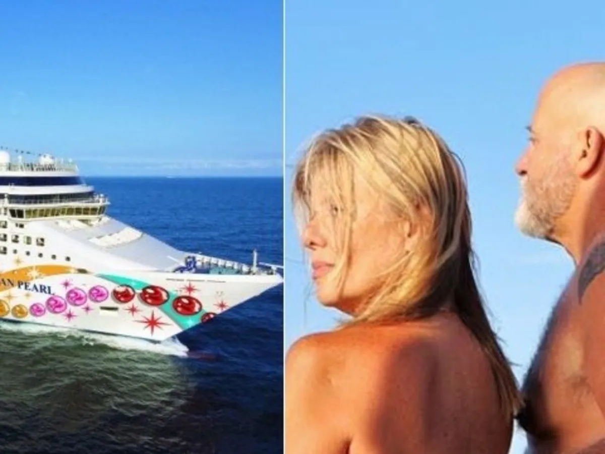 Nude_Cruise_Photo