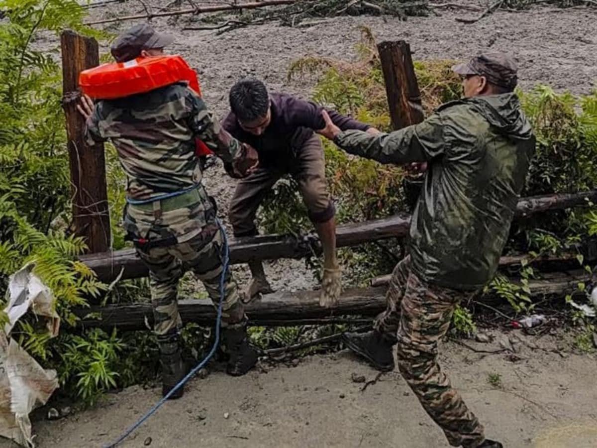 Rescue-operation-underway-following-landslide