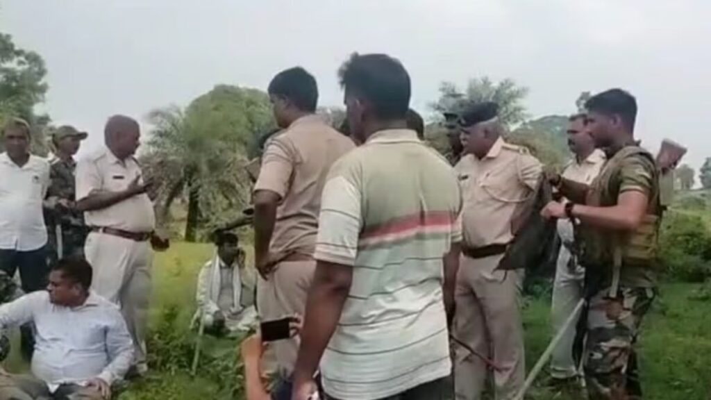 बड़कागांव में ग्रामीणों और NTPC के अधिकारियों में हिंसक झड़प, खनन परियोजना को लेकर कंपनी और रैयतों में बवाल