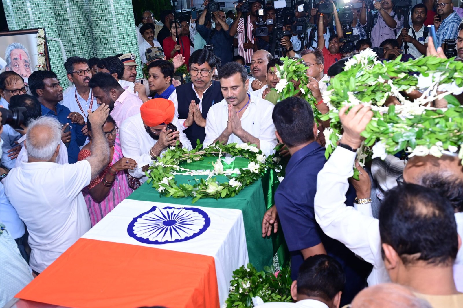 WhatsApp Image 2025 08 04 at 23.09.48 1 scaled