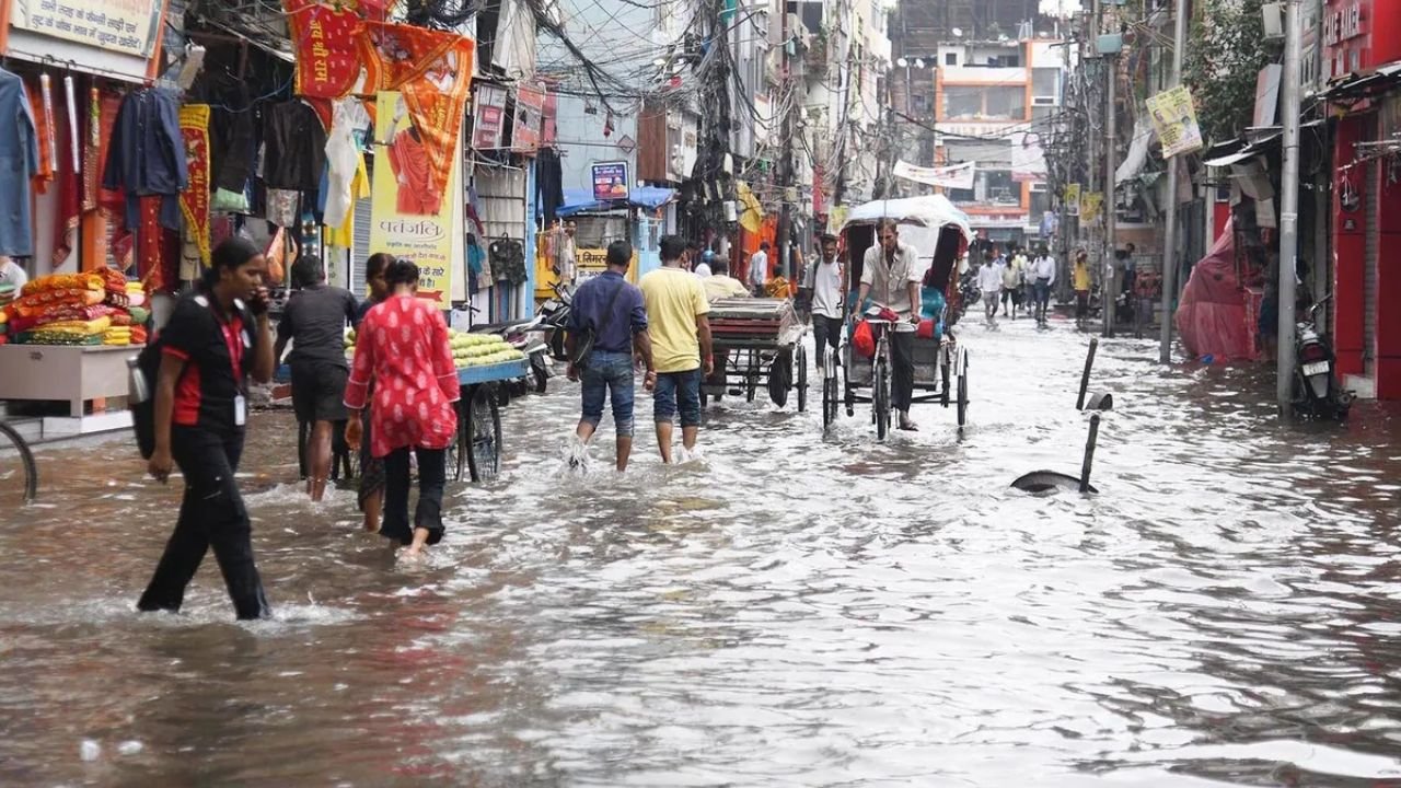 पटना समेत बिहार के 9 जिलों में भारी बारिश अलर्ट, मौसम विभाग ने जारी की चेतावनी
