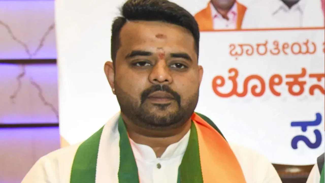 प्रज्वल रेवन्ना रेप केस में दोषी करार, जज के फैसला सुनाते ही फूट-फूट कर रोने लगे पूर्व सांसद 