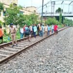 बिहार के मुजफ्फरपुर में दिल दहलाने वाली घटना, रेलवे ट्रैक पर मिला दो बहनों का शव, दोनों बैंक में थीं अधिकारी