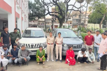 शराब तस्करी में लगा पूरा खानदान, बाप-बेटा-पोता समेत आठ गिरफ्तार