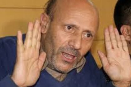 सांसद को जेल के अंदर किन्नरों ने पीटा, उमर अब्दुल्ला को चुनाव में हराने वाले इंजीनियर राशिद के साथ तिहाड़ जेल में कांड