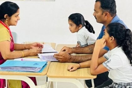 आज से 35 हजार स्कूलों में अभिभावक-शिक्षकों की मीटिंग, सांसद-विधायक होंगे शामिल