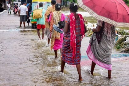 मंगलवार को झारखंड के 5 जिलों में होगी भारी बारिश, 12 जिलों येलो अलर्ट,मौसम विभाग ने जारी की चेतावनी