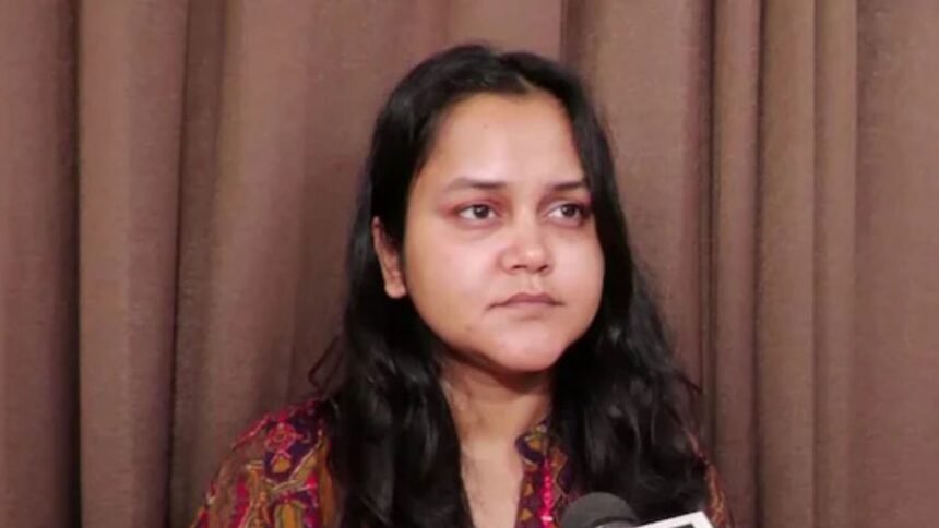 भारत-पाकिस्तान मैच का शुभम द्विवेदी की पत्नी ने किया विरोध, कहा-पहलगाम हमला याद करो, क्या कर रहे है क्रिकेटर! 1 भारत-पाकिस्तान मैच का शुभम द्विवेदी की पत्नी ने किया विरोध, कहा-पहलगाम हमला यादव करो, क्या कर रहे है क्रिकेटर!