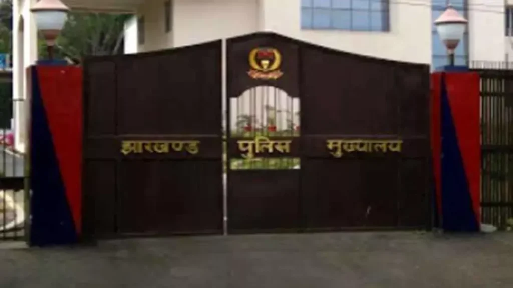 जैप ADG प्रिया दुबे ने झारखंड पुलिस मुख्यालय के आदेश को दी चुनौती, महिला मुंशी के थानों में पदस्थापन का मामला लटका
