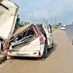 दशहरा के दिन बिहार में दर्दनाक हादसा, स्कॉर्पियो ने खड़ी कंटेनर में मारी टक्कर, 3 की मौत