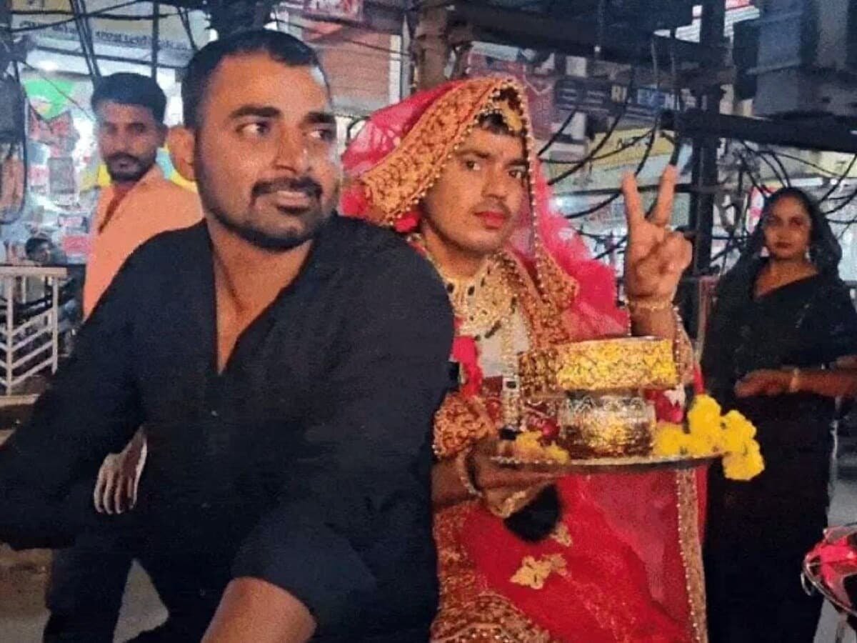 KARWACHAUTH_BY_FRIENDS