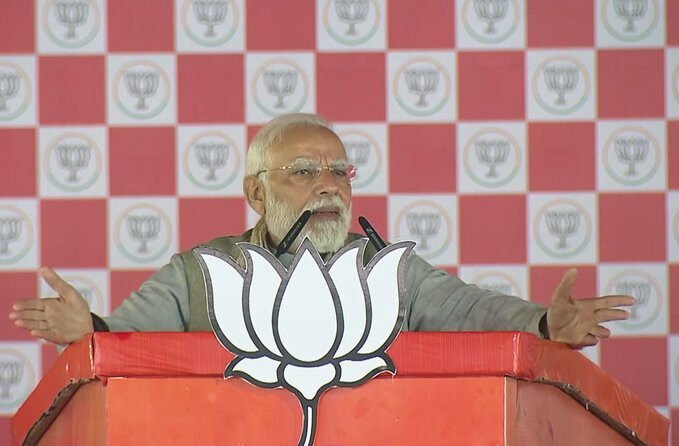 कट्टा-क्रूरता-कटुता-करप्शन और कुशासन RJD की 5 पहचान, PM मोदी ने मुजफ्फरपुर में लालू-तेजस्वी पर बोला ऐसे हमला 1 कट्टा-क्रूरता-कटुता-करप्शन और कुशासन RJD की 5 पहचान, PM मोदी ने मुजफ्फरपुर में लालू-तेजस्वी पर बोला ऐसे हमला