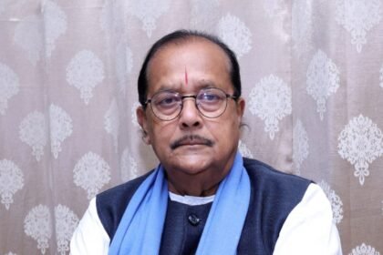 वित्त मंत्री राधा कृष्ण किशोर के बड़े भाई का पेंशन बंद, कुलपति के जिद बनीं वजह