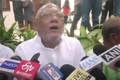 दरभंगा में राजद नेता की नाराजगी हुई दूर, महागठबंधन की बैठक में उम्मीदवार को जीतने की भरी हुंकार