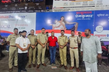 रांची में दुर्गा पूजा की सुरक्षा व्यवस्था कड़ी, SSP राकेश रंजन ने देर रात किया पंडालों का निरीक्षण