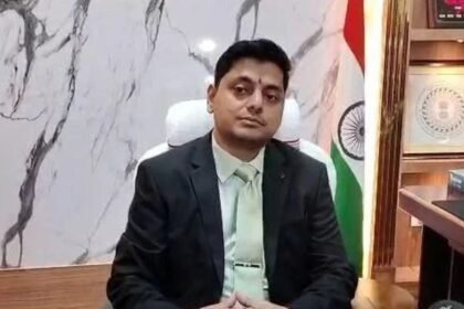 धनबाद उपायुक्त आदित्य रंजन के खिलाफ शिकायत, टेंडर शर्तो को बदलने की ACB से जांच कराने की मांग
