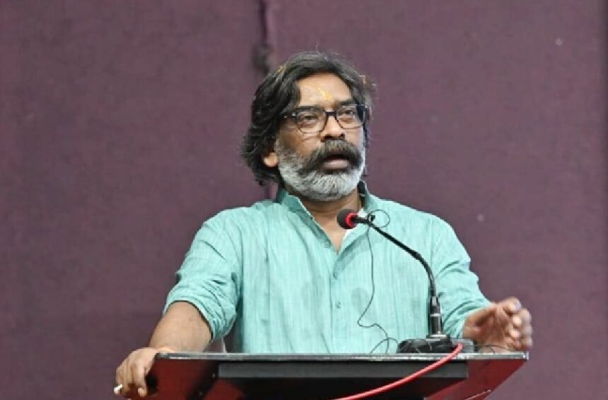 मुख्यमंत्री हेमंत सोरेन 24 अक्टूबर को करेंगे SAFF एथलेटिक्स चैंपियनशिप का उद्घाटन, 200 से ज्यादा खिलाड़ी होंगे शामिल 1 हेमंत कैबनेट में 33 एजेंडों पर लगी मुहर, धान खरीद के लिए 48 करोड़ 60 लाख की स्वीकृति