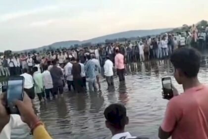 मध्य प्रदेश के खंडवा में मूर्ति विसर्जन के दौरान हादसा, 8 बच्चों समेत 11 लोगों की मौत