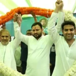 sharad yadav and tajshwi yadav