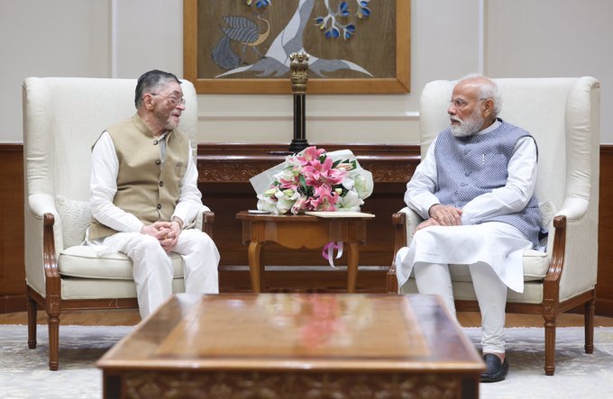 झारखंड के राज्यपाल संतोष गंगवार का दिल्ली दौरा, प्रधानमंत्री नरेंद्र मोदी से की मुलाकात