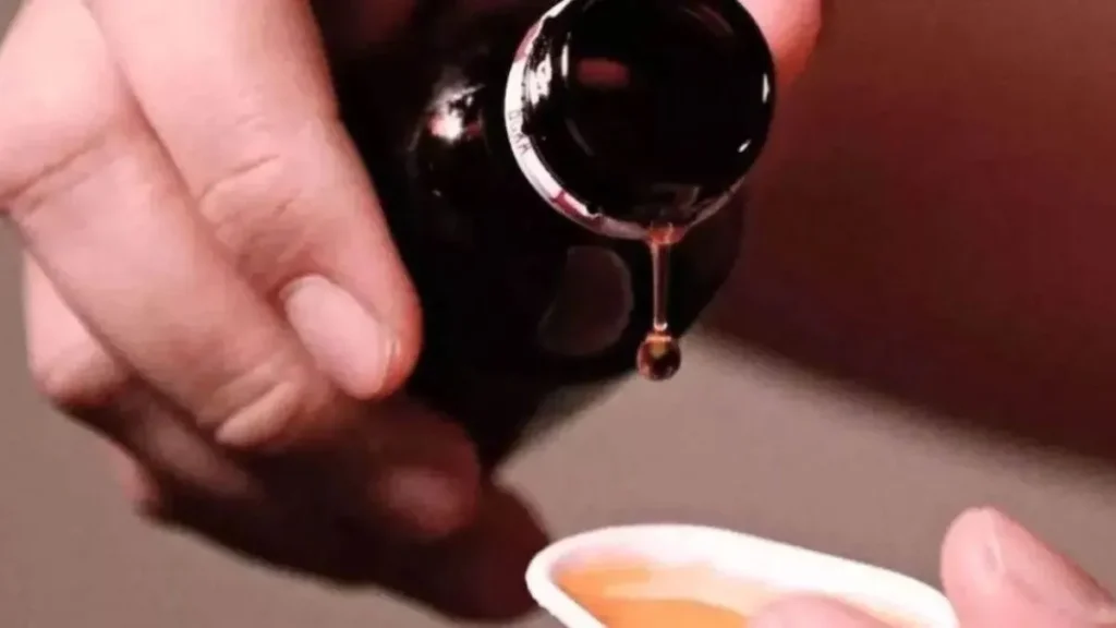 यूपी का भोला प्रसाद झारखंड से करता है कोडिन का काला धंधा, बांग्लादेश तक होती थी सप्लाई?... जानिए FIR में कितने आरोपी ?