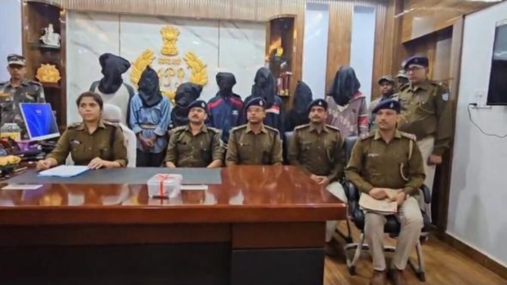 पाकुड़ गैंगरेप के आरोपी आदिवासी समाज के 7 युवक गिरफ्तार, तीन आरोपी फरार