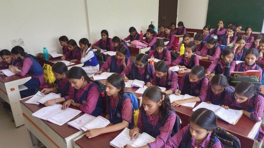 झारखंड के सरकारी स्कूलों में 20 दिसंबर से होगी अर्द्धवार्षिक परीक्षा, जेसीईआरटी ने जारी किया संशोधित कार्यक्रम