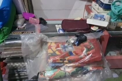 गढ़वा में ज्वेलरी शॉप से 50 लाख की चोरी, सोना-चांदी, कैश के साथ CCTV का हार्डडिस्क भी ले उडे़ चोर