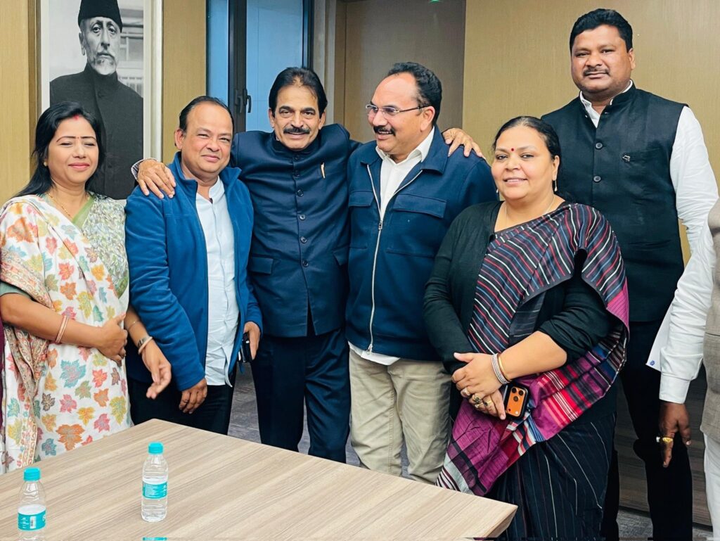 कांग्रेस के मंत्रियों और विधायकों मिली अंतिम चेतावनी, अंदरूनी तकरार से पार्टी आलाकमान नाराज, जल्द हो सकते है बड़े बदलाव