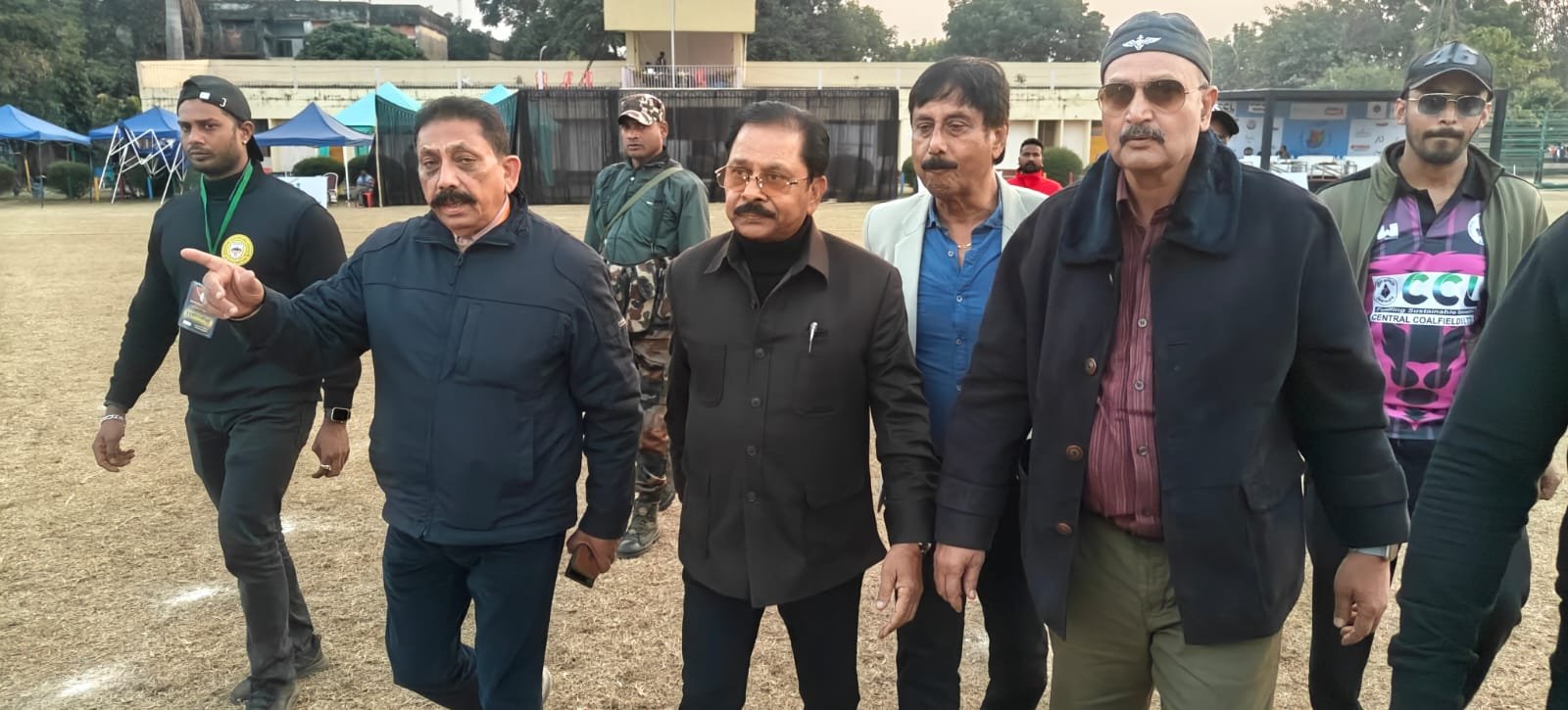 झारखंड टी–10 ब्लास्ट क्रिकेट टूर्नामेंट का भव्य समापन, JCA अध्यक्ष अजय नाथ शाहदेव और पूर्व सांसद धीरज साहू रहे मौजूद 3 WhatsApp Image 2025 12 13 at 19.03.42 3075a48f