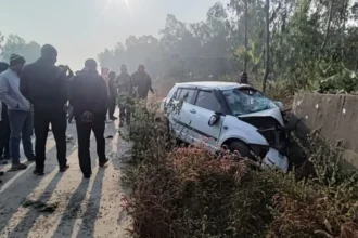 हजारीबाग के बरही में भीषण सड़क हादसा, एक ही परिवार के तीन की मौत, 6 घायल