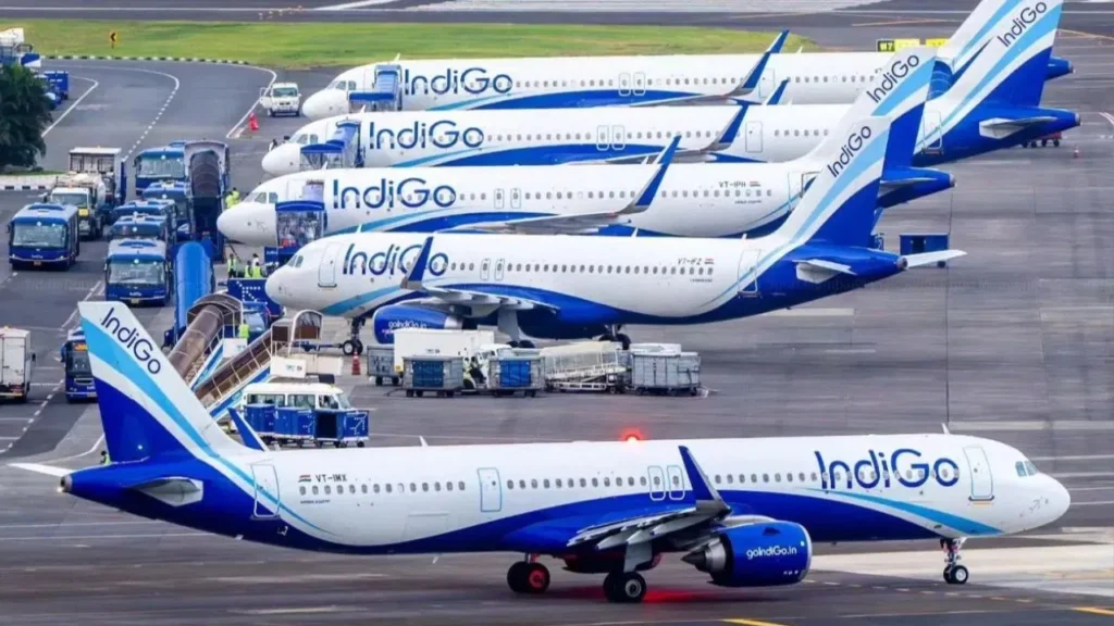 IndiGo के टॉप अधिकारियों को DGCA ने भेजा समन,CEO-COO को किया तलब