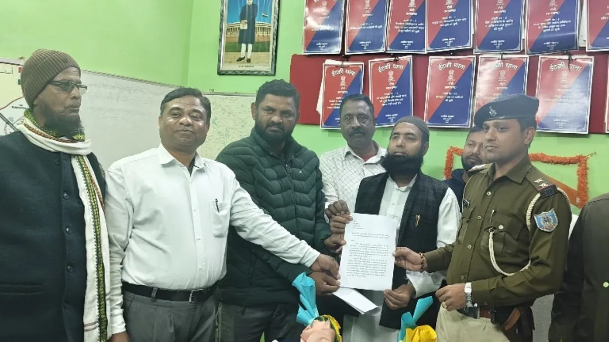 नीतीश कुमार के खिलाफ रांची में शिकायत, नियुक्ति पत्र वितरण के दौरान महिला डॉक्टर का खींचा था हिजाब