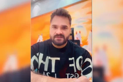 खेसारी लाल यादव ने इंस्टाग्राम पर लाइव आकर दी चुनौती, कहा- 'कई लोगों को नंगा कर दूंगा'