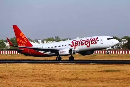 दिल्ली-पटना फ्लाइट को बम से उड़ाने की मिली धमकी, स्पाइसजेट को भेजा गया ईमेल