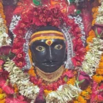 थावे मंदिर में चोरी के आरोपी का एनकाउंट, मां के मुकुट समेत आभूषण ले गए थे चोर