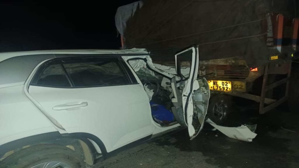 सड़क हादसे में दो पादरी की मौत, एक घायल, खूंटी-सिमडेगा रोड़ पर हुआ हादसा