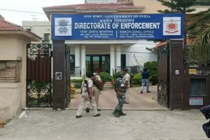 पेयजल घोटाला में संतोष कुमार अपने बयान से पलटा, ED अफसरों पर लगाया मारपीट का आरोप, जांच करने पहुंची रांची पुलिस