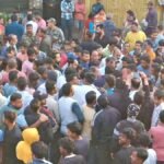 पाकुड़ में DPS स्कूल की बस से कुचलकर युवक की मौत, आक्रोशित लोगों ने 9 घंटे तक सड़क को रखा जाम